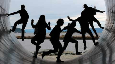 italy strengthen communities